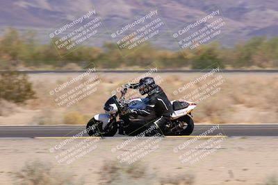 media/Oct-09-2022-SoCal Trackdays (Sun) [[95640aeeb6]]/Turn 15 Inside Distant Pans (1145am)/